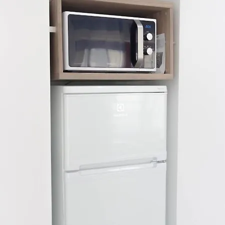 And Sea View Flats Апартаменты *