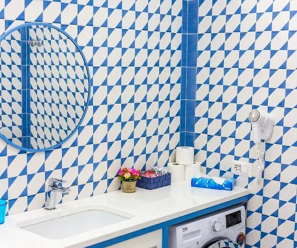 Apartment And Sea View Flats